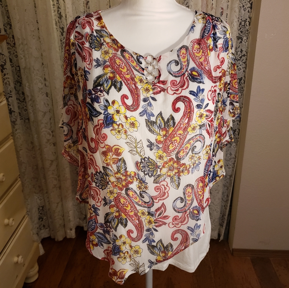 NWT Apt. 9 Petite Top
